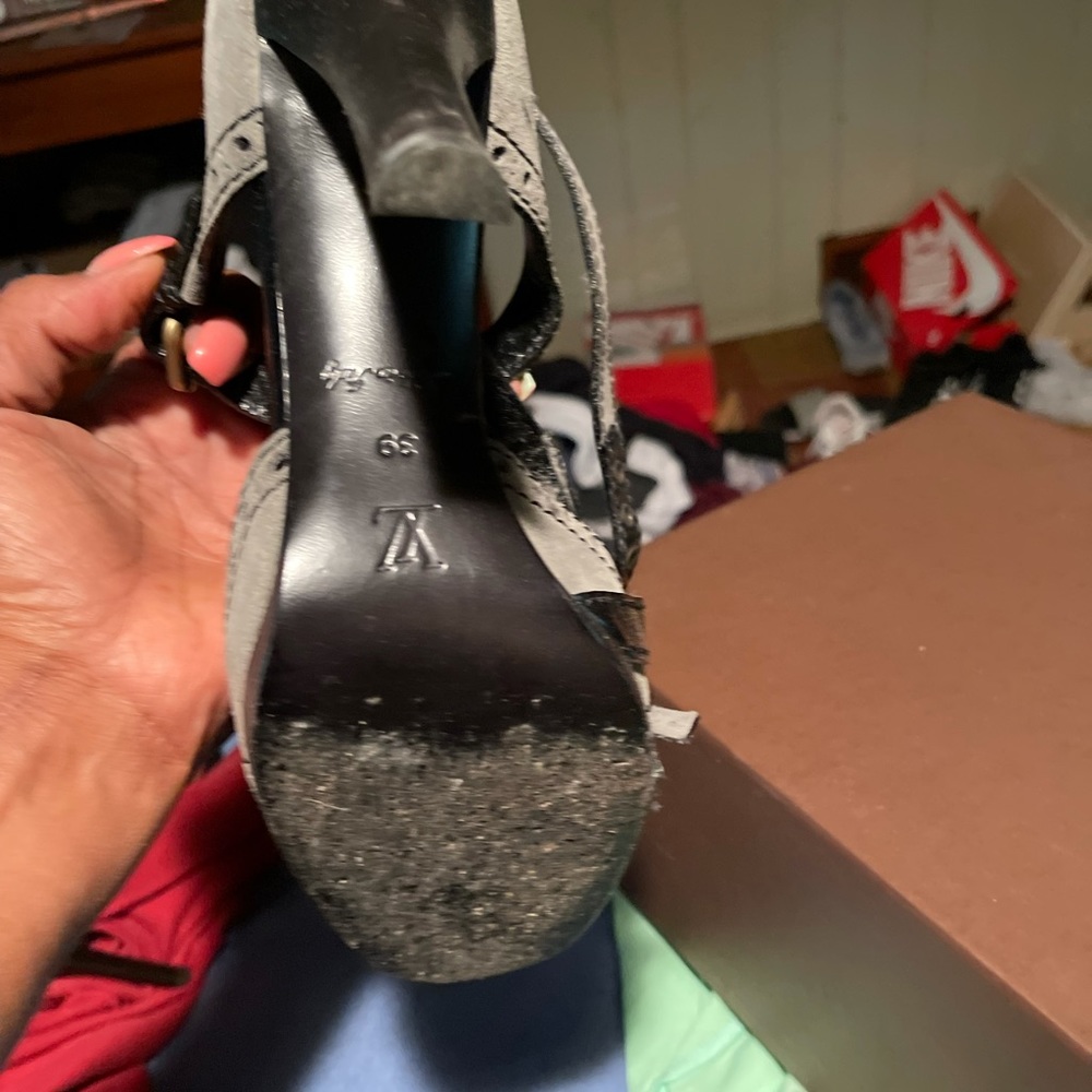 Louis Vuitton  shoes
